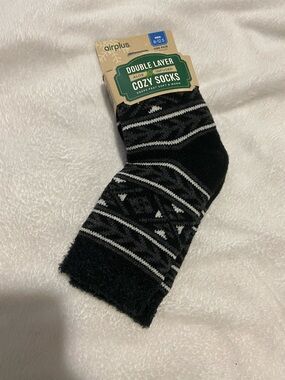 airplus Men's Double-Layer Cozy Socks — Black & Gray